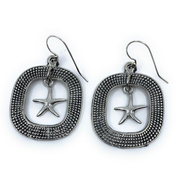 Handmade Pewter Sea Star Fish Dangle Bangle Earrings NEW Ocean Vacation Beach - Picture 1 of 2